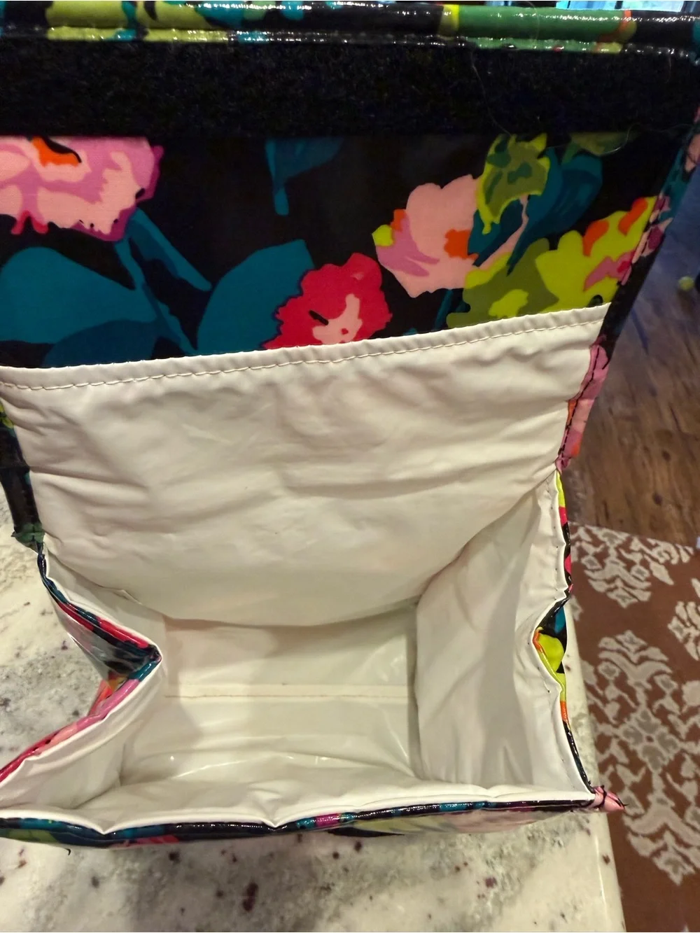 Vera Bradley Insulted Lunch Bag